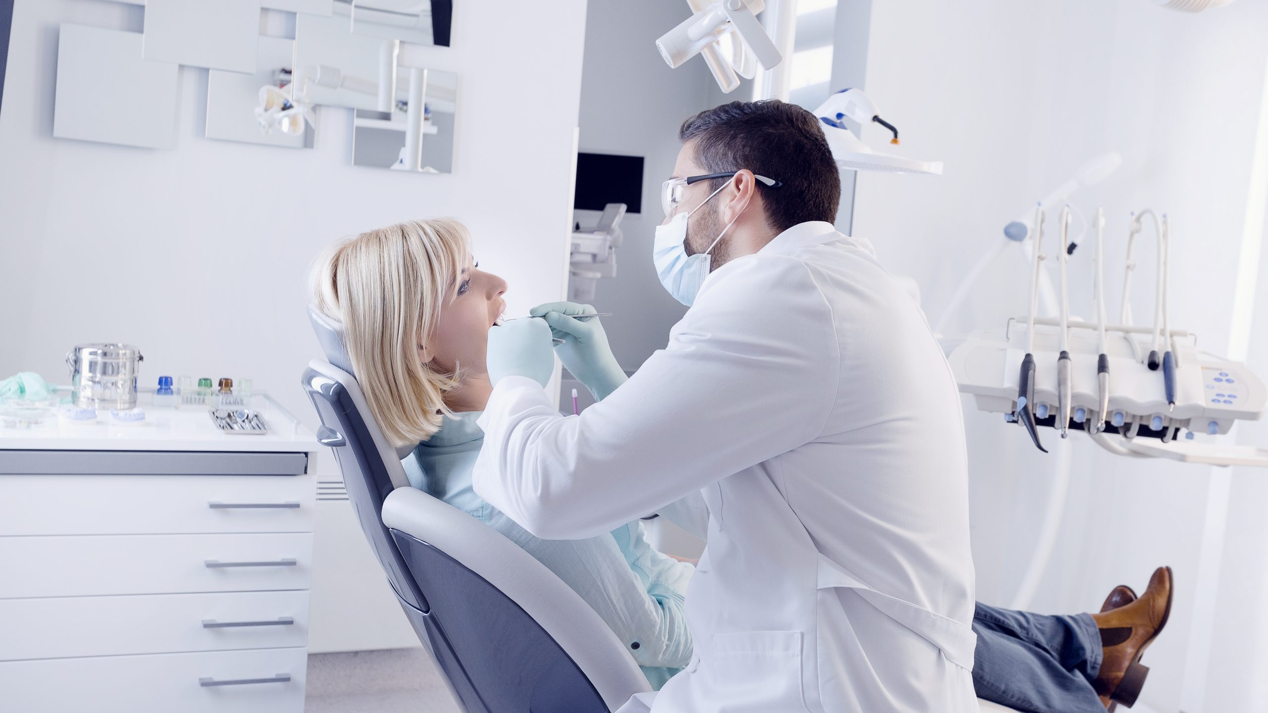 Dentist in Lake Zurich, IL